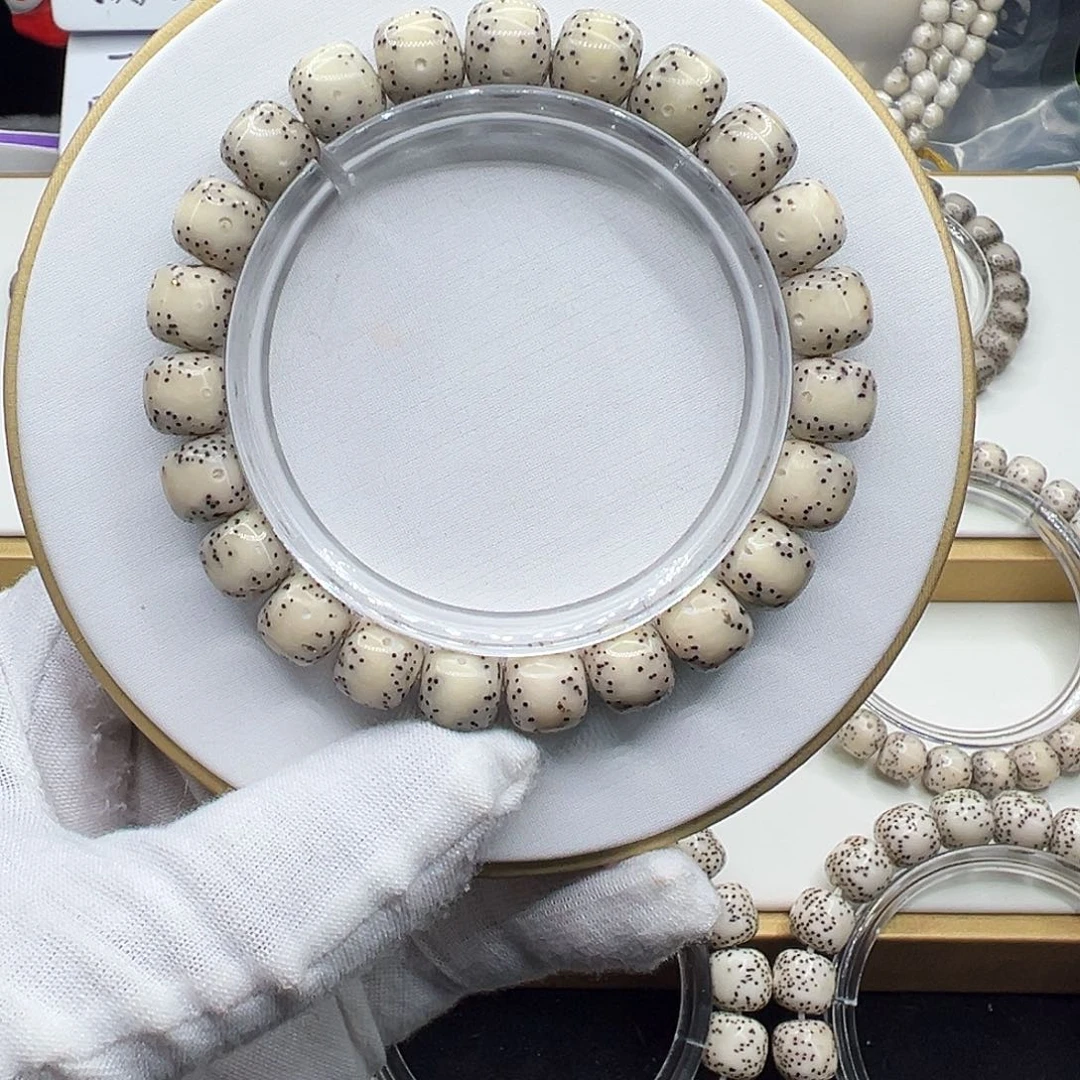 时***揍手串星月菩提骨瓷白10✖️9通体月朗星稀毕业级