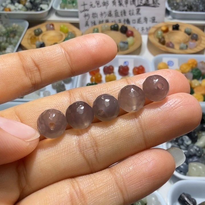 和田玉未镶嵌珠宝奇石