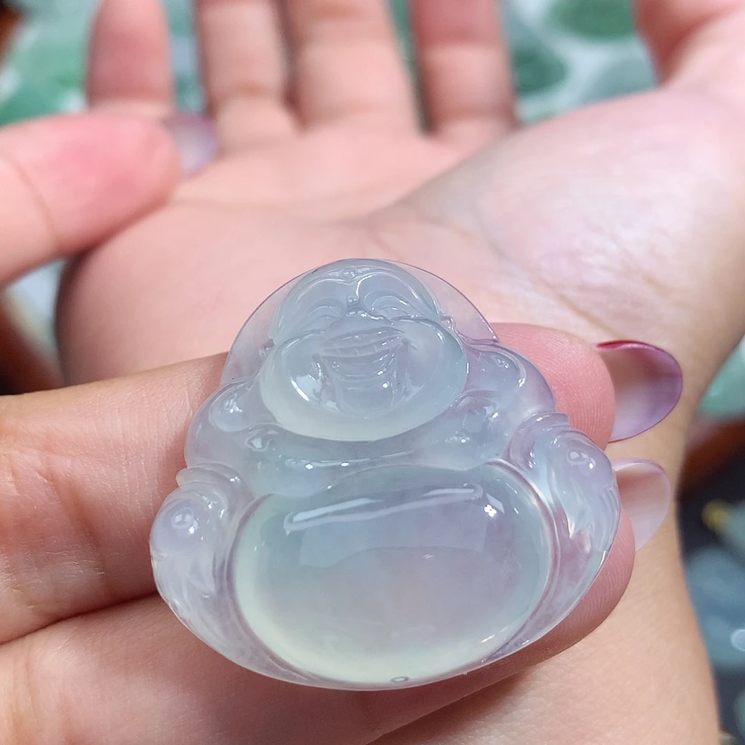 翡翠未镶嵌颈饰佛公