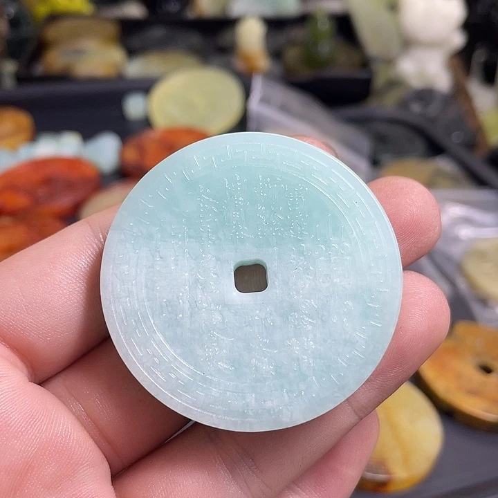 H***3蛇纹石玉未镶嵌时尚岫玉挂件