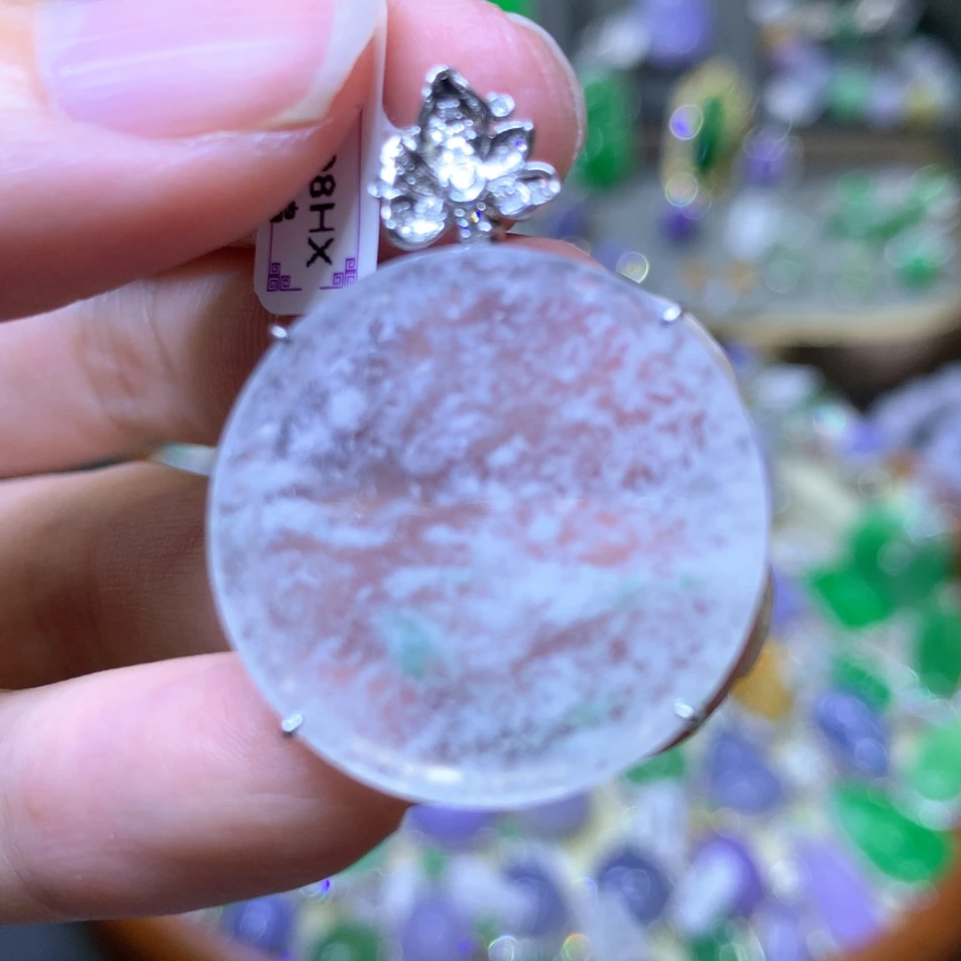 【闪购商品】翡翠颈饰18K金镶嵌翡翠吊坠项链