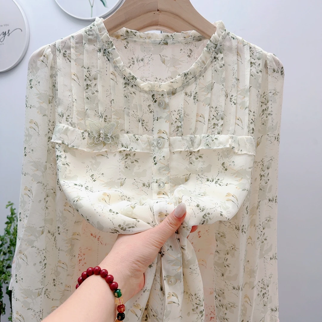春夏踏青雪纺衬衫呀印花小清新淑女时尚轻薄烫金花边显瘦遮肉小衫