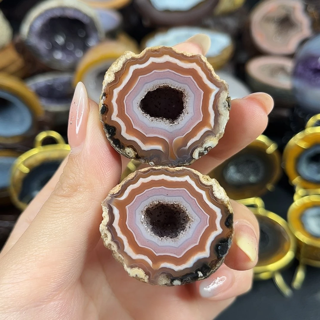 未镶嵌水晶大型摆件（非配饰）