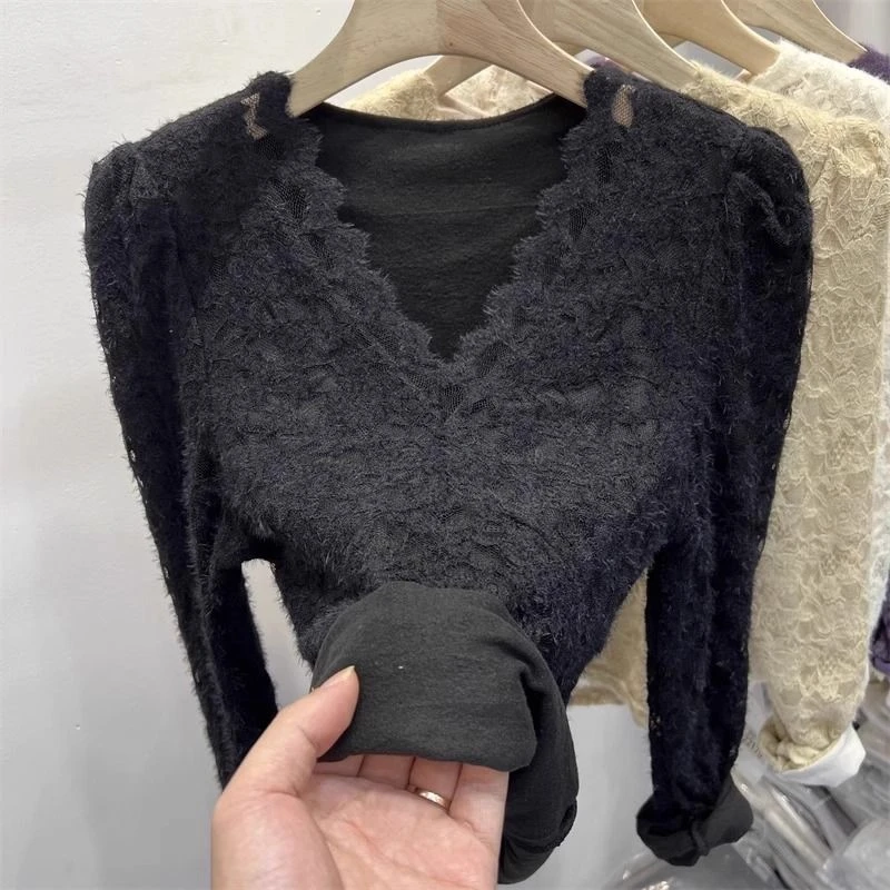 蕾丝钩花加绒加厚打底衫女冬洋气减龄保暖显瘦休闲V领内搭T恤上衣