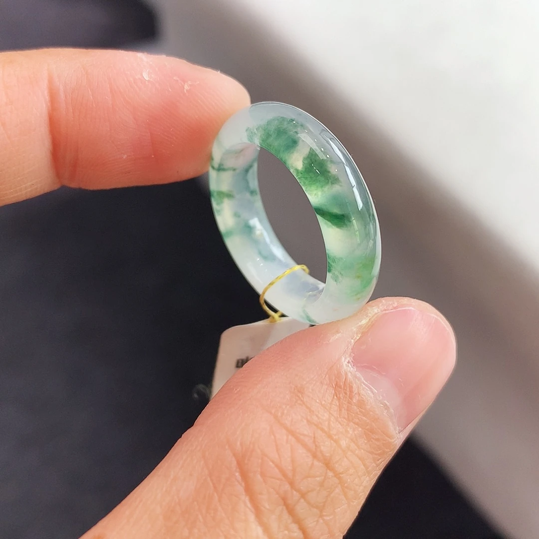 永***）翡翠未镶嵌戒指14号