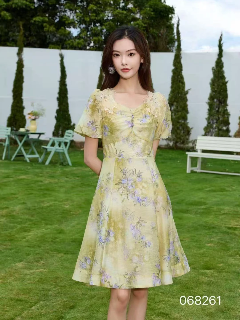 高级重工订珠法式田园风收腰碎花雪纺茶歇时尚长款连衣裙气质裙子