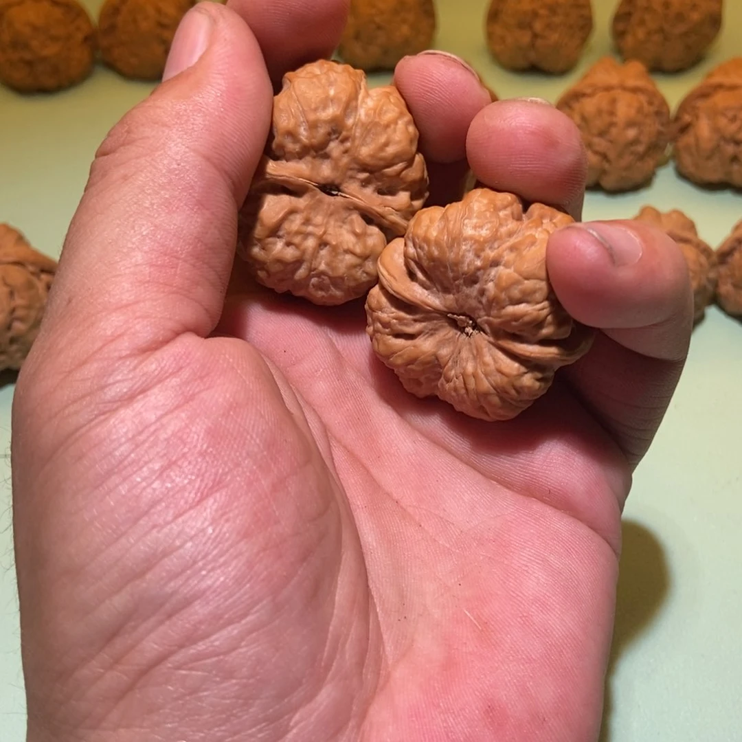 文玩核桃吊坠佐*蛤蟆头37一对