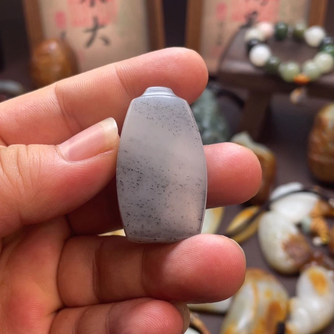 和田玉（糖玉）未镶嵌挂件