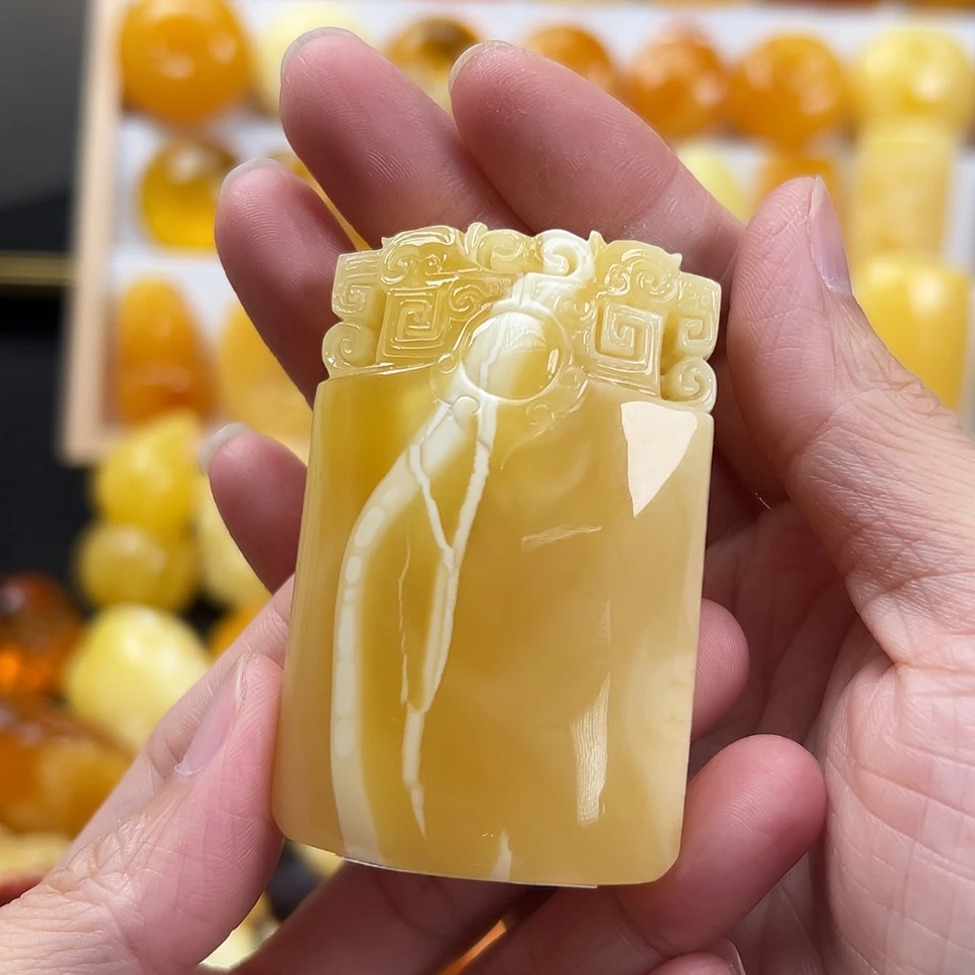 蜜蜡颈饰未镶嵌陈****艳蜜蜡