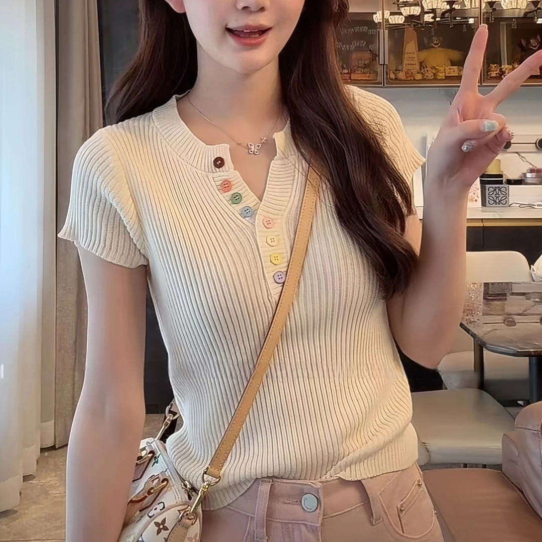 4023大码女装2025夏季新款时尚百搭半开领彩色纽扣短袖针织上衣女
