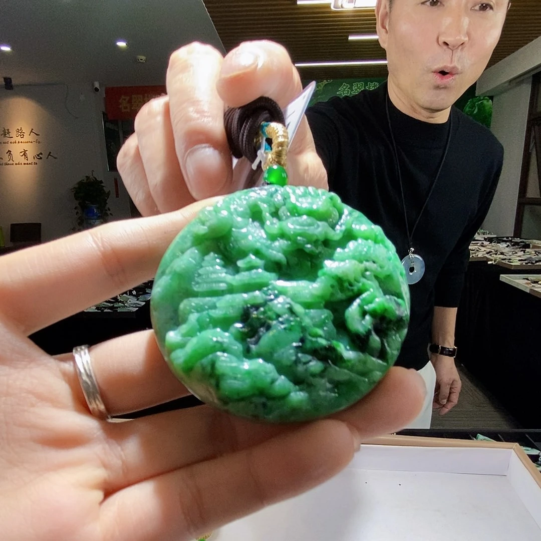 颈饰未镶嵌翡翠翡翠