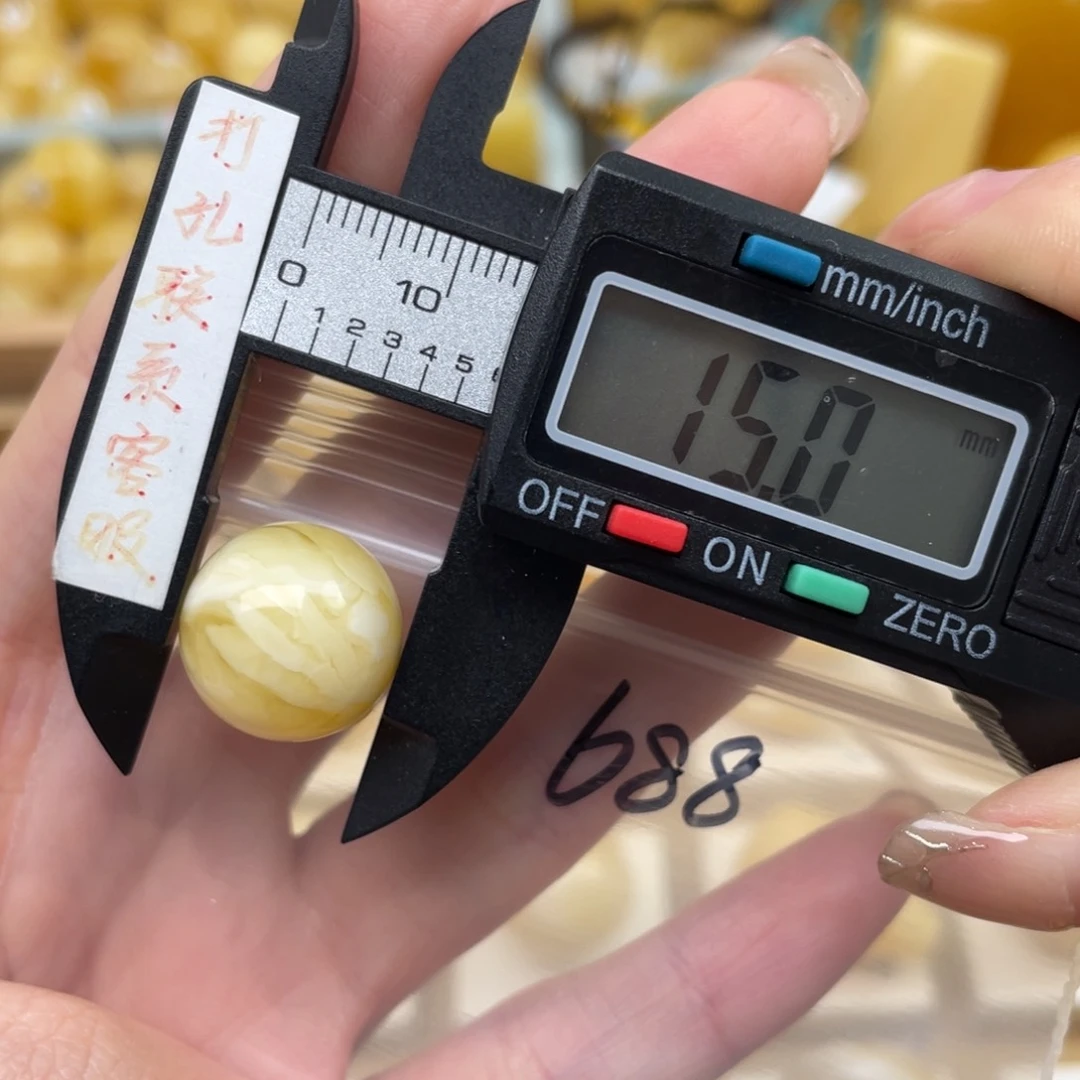 蜜蜡裸石未镶嵌W****2蜜蜡