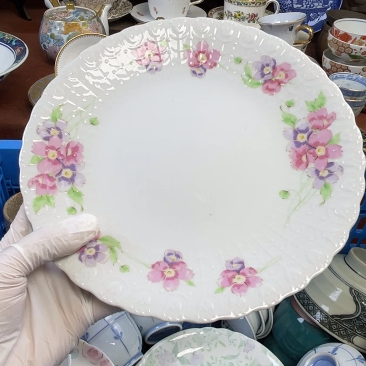 他家瓷器真美…开播了
