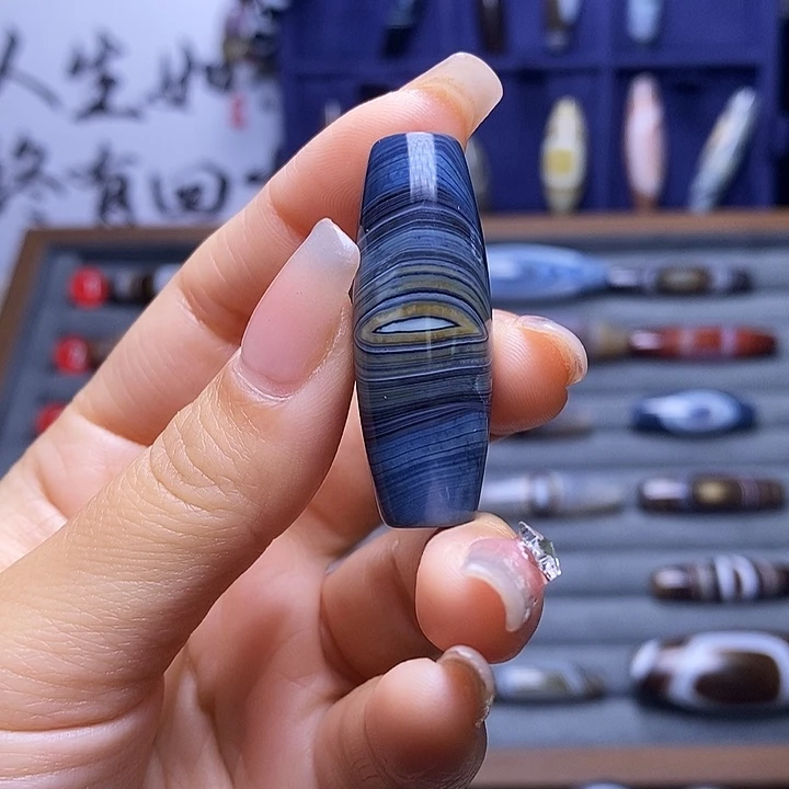 用***哥玛瑙/玉髓未镶嵌颈饰