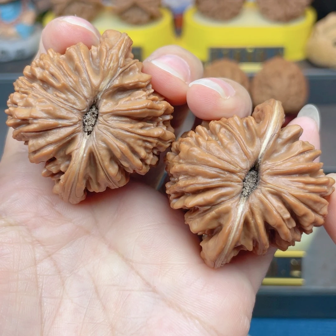 把件文玩核桃菊花底四座楼46