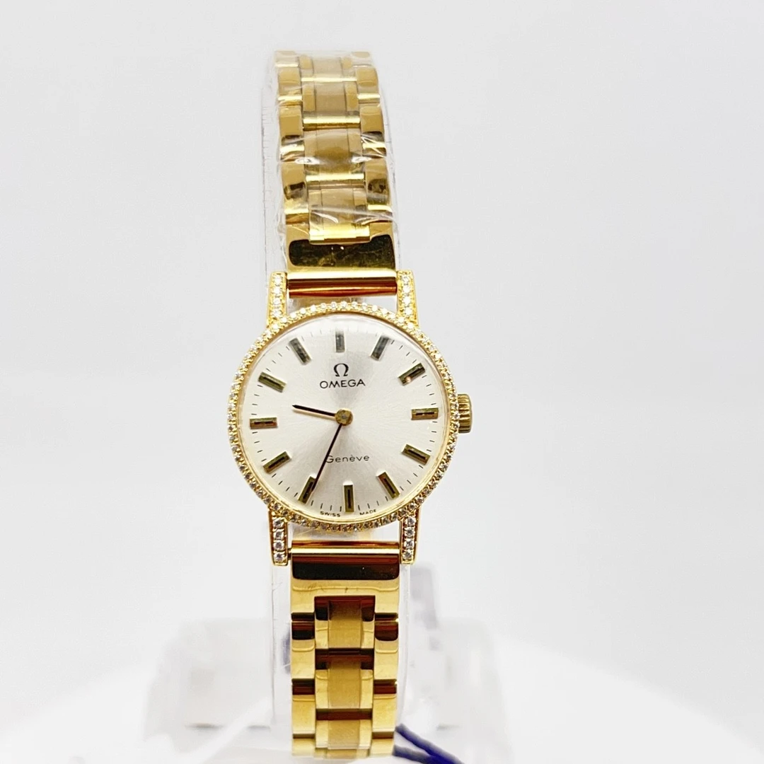 95新 Omega/欧米茄  手动机械后钻20.5mm/公价32999/wh9334