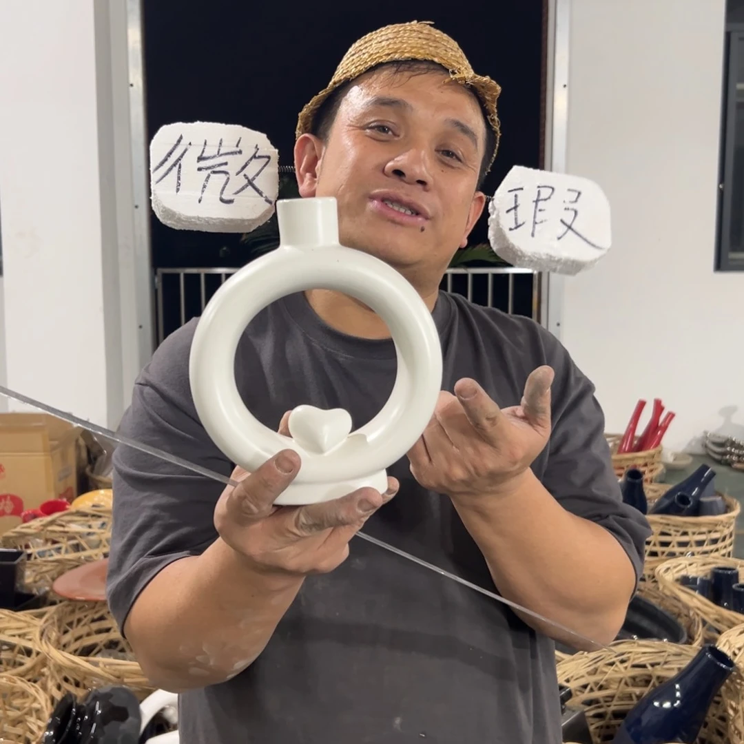 摆件199 号高中低温陶瓷工艺瓶（部分微瑕）