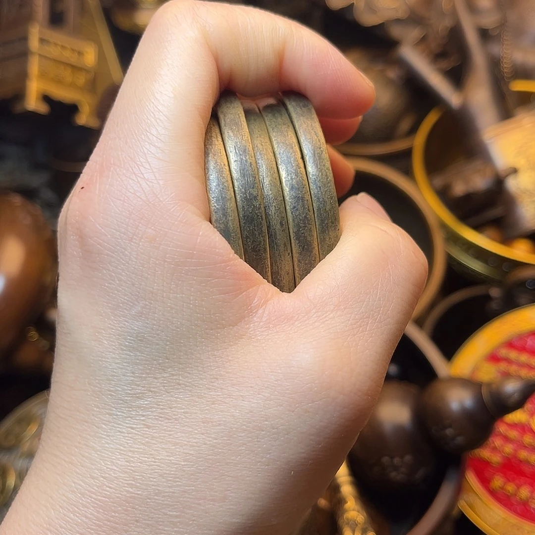 精美铜器工艺品等