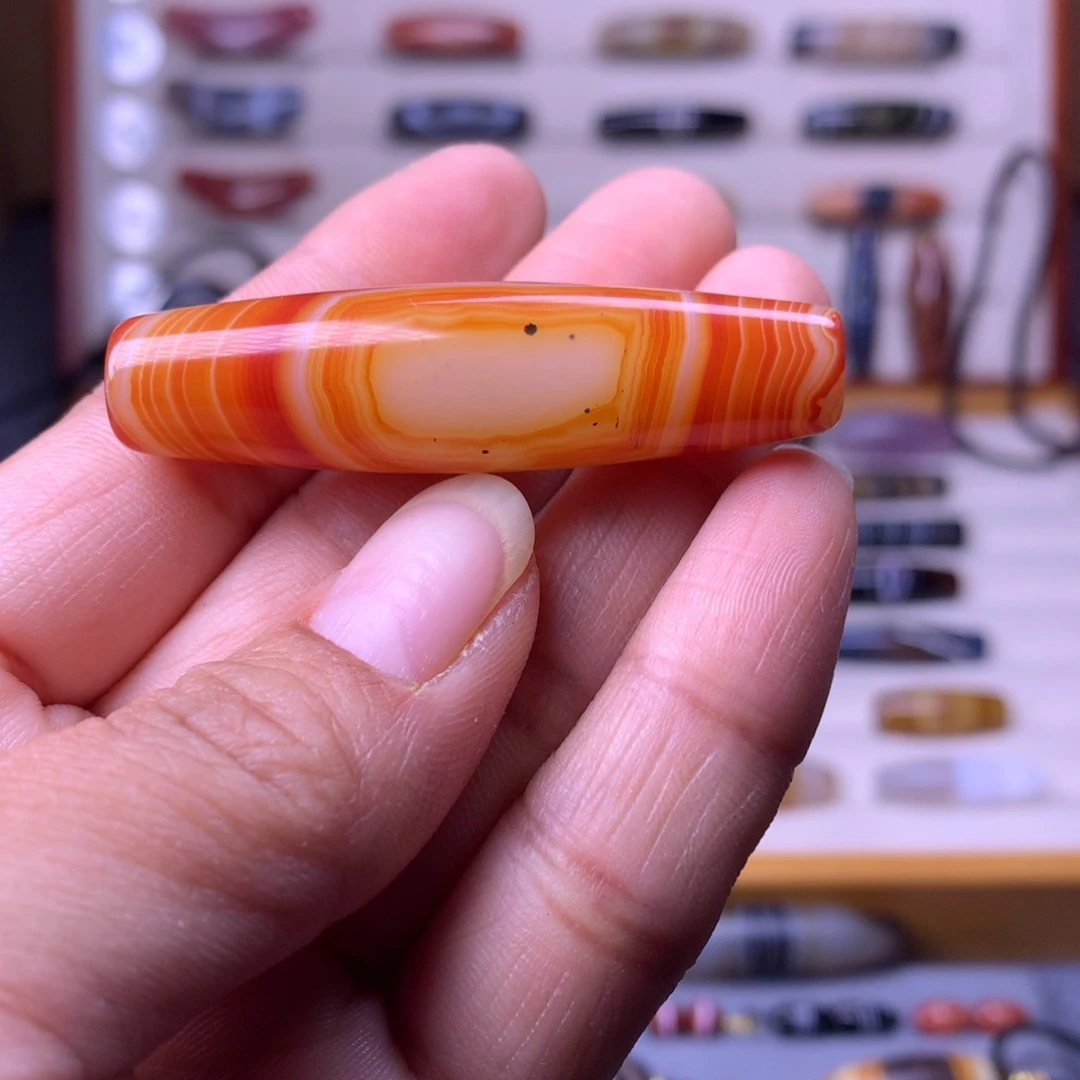 玛瑙/玉髓未镶嵌珠宝奇石