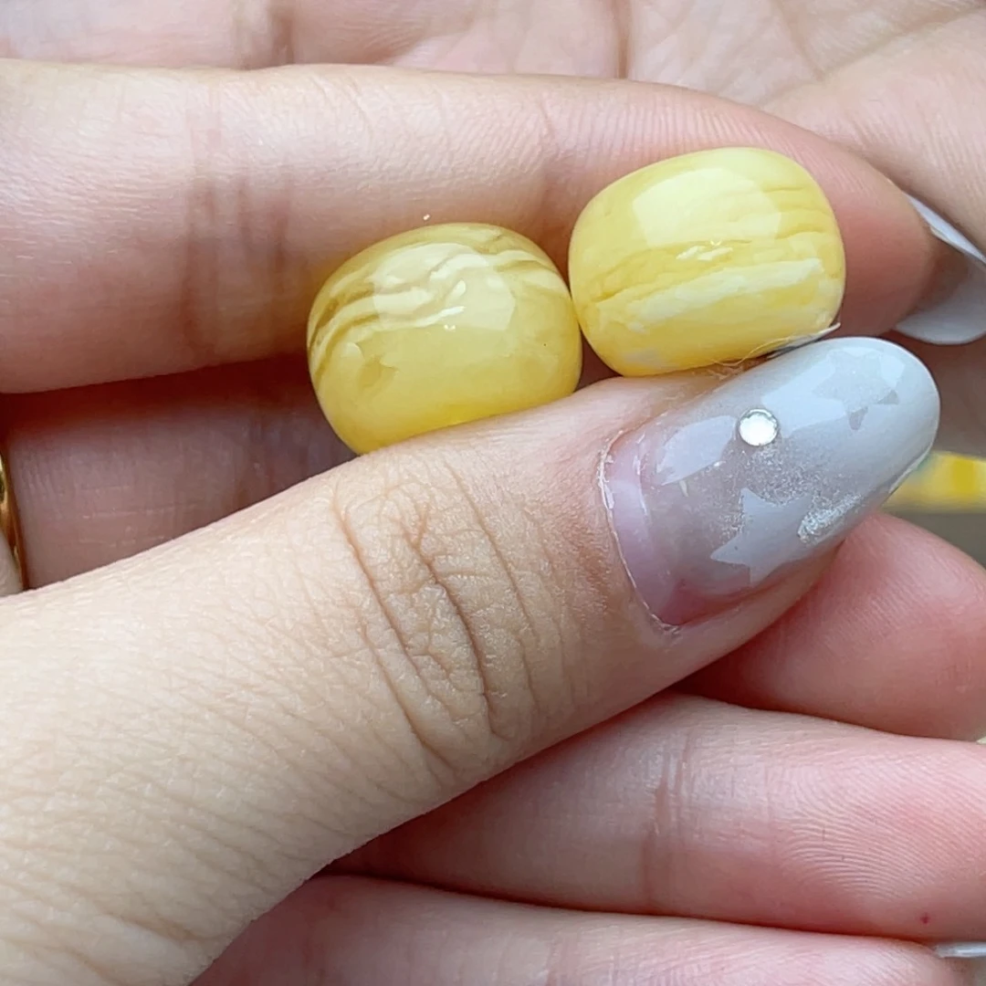 未镶嵌蜜蜡裸石杨*辉蜜蜡老型微瑕玥
