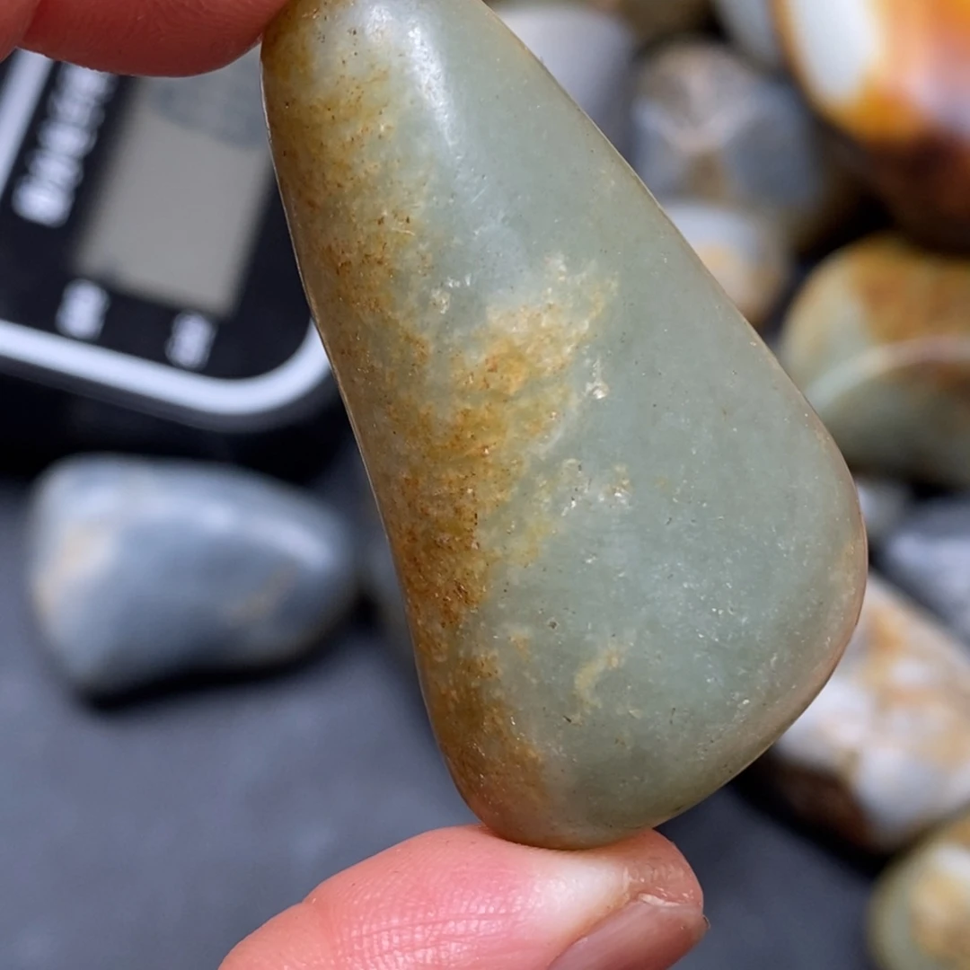 和田玉（糖玉）挂件未镶嵌