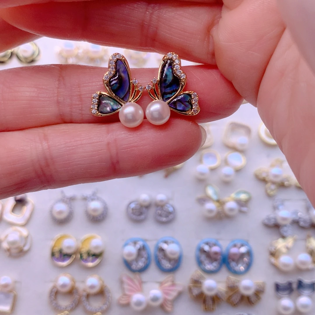 淡水珍珠合金耳饰