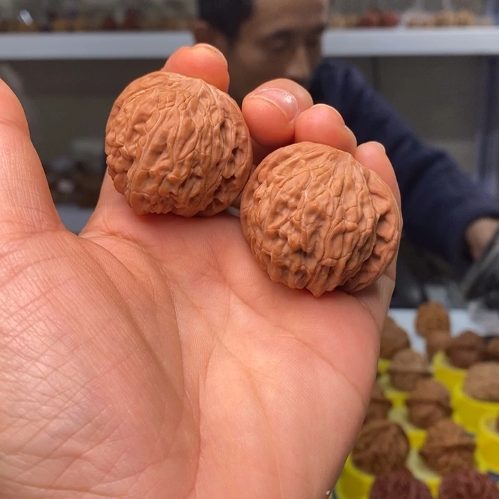 吊坠文玩核桃文玩核桃磨盘40～歪磨
