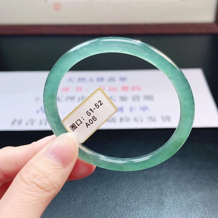 翡翠未镶嵌手镯翡翠手镯78