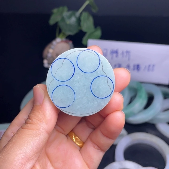 定制翡翠未镶嵌珠子