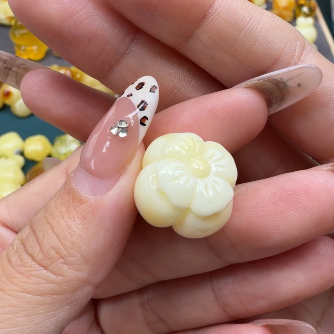 蜜蜡未镶嵌裸石蜜蜡