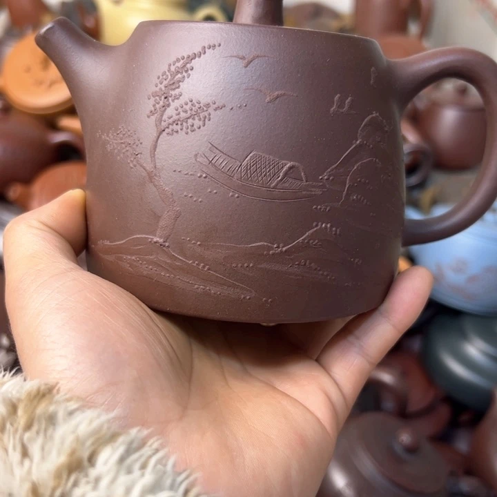 紫砂茶壶紫砂壶微瑕。