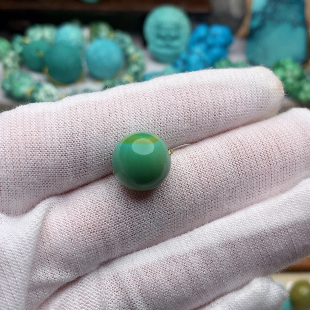 绿松石未镶嵌珠宝奇石12.2mm