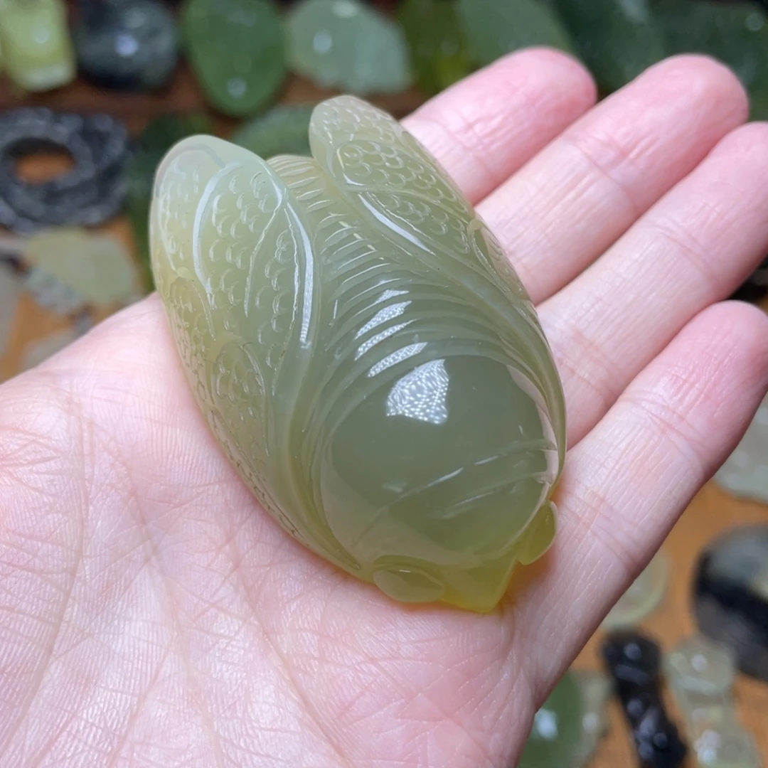 蛇纹石玉未镶嵌手把件