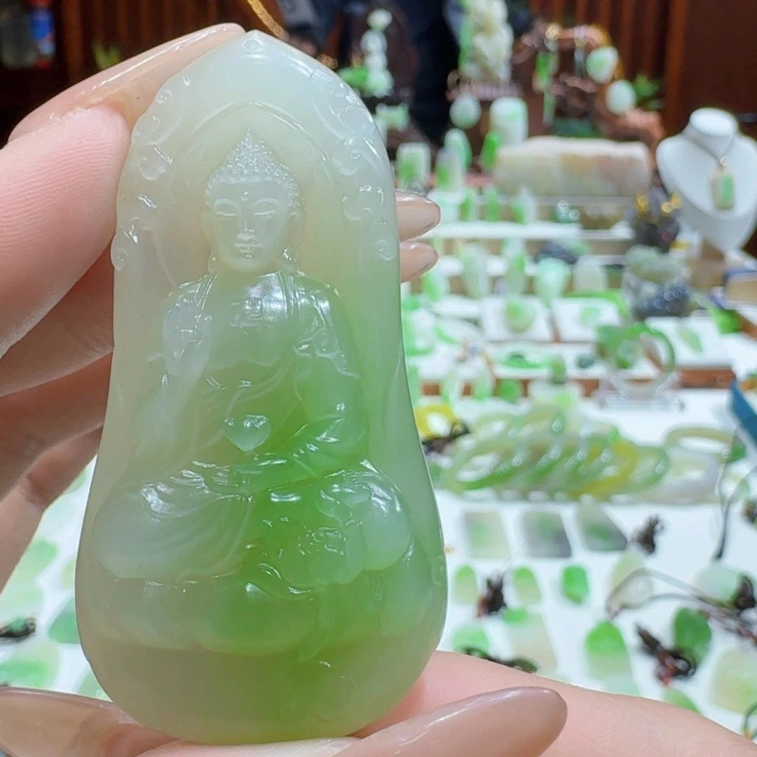 和田玉翠青大日如来未镶嵌