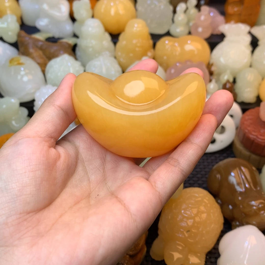 图***争五彩石手把件黄色元宝