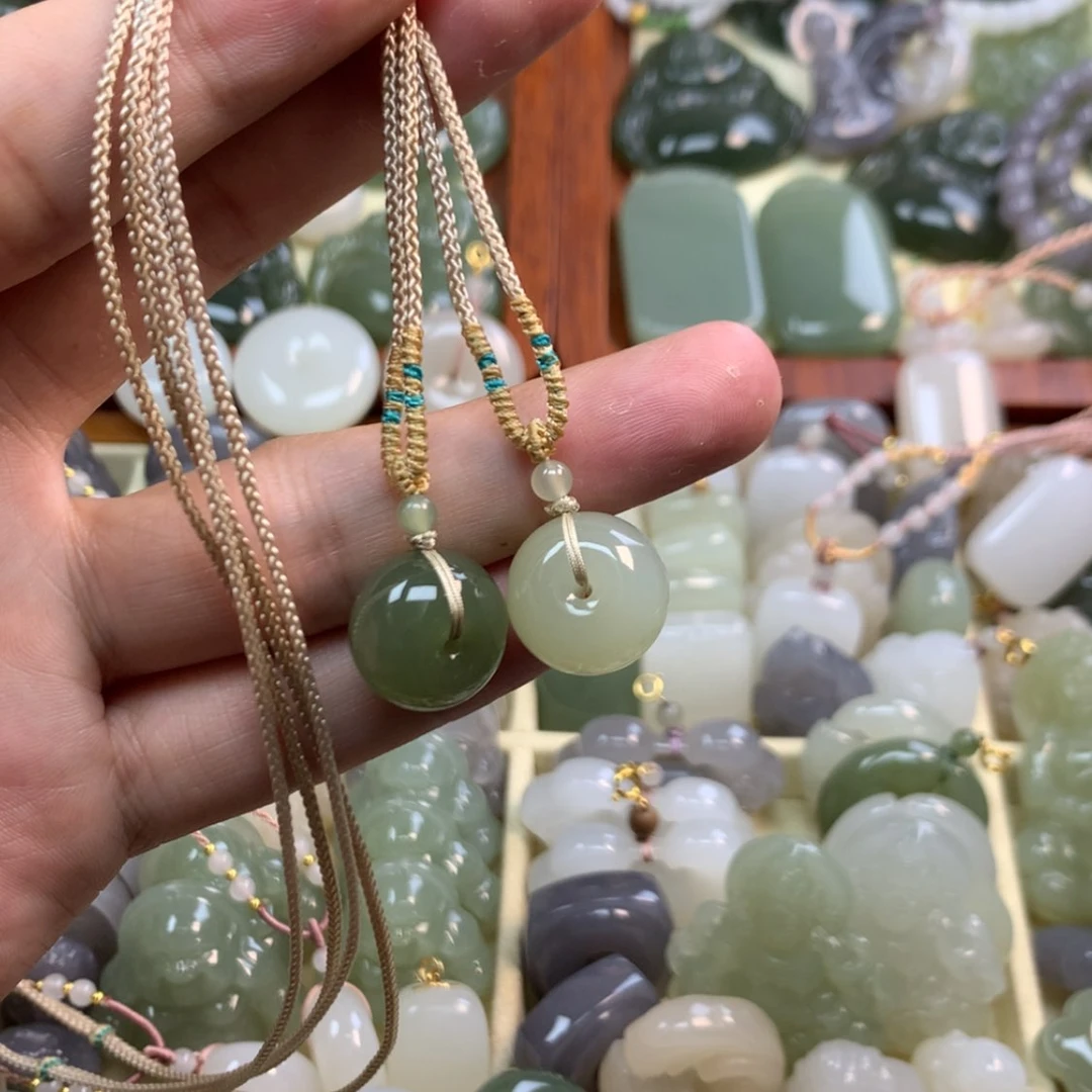 【闪购商品】和田玉未镶嵌颈饰