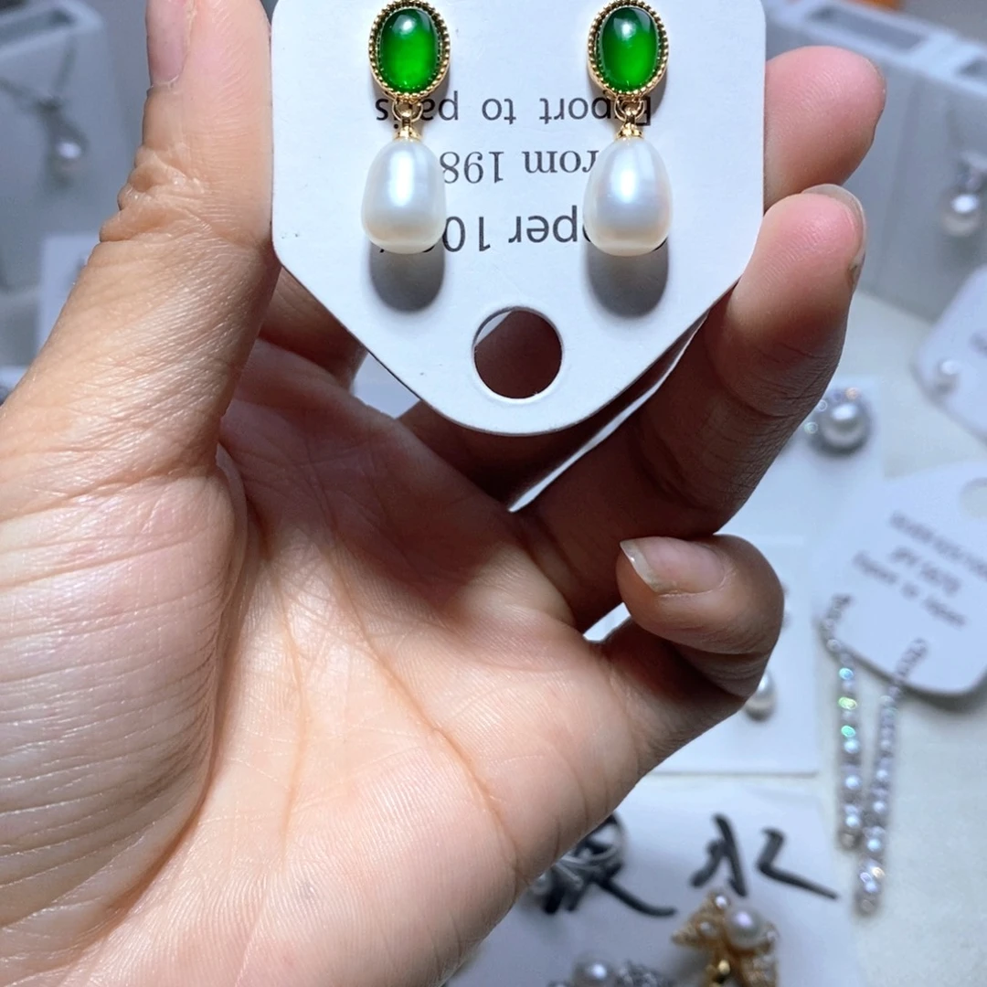 未镶嵌耳饰淡水珍珠