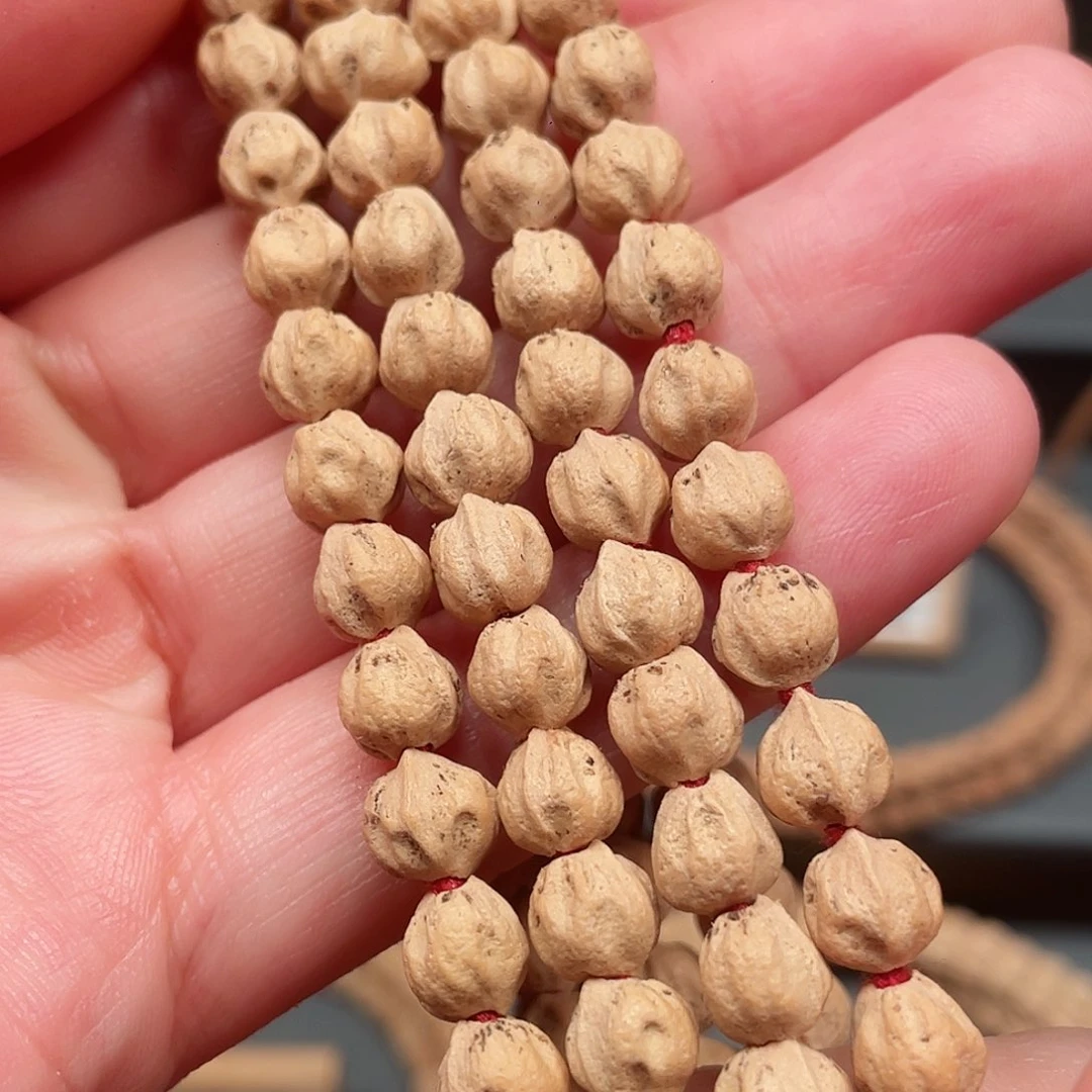 吊坠柏香籽/百香籽果冻皮莲花元宝财神