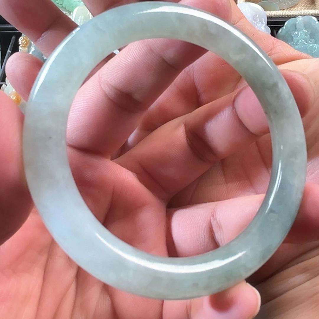 翡翠未镶嵌手镯天然