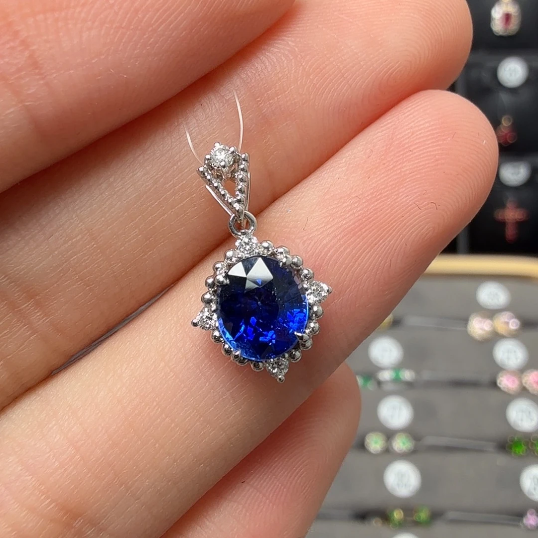 吊坠(不含链)18K金镶嵌蓝宝石1.32ct