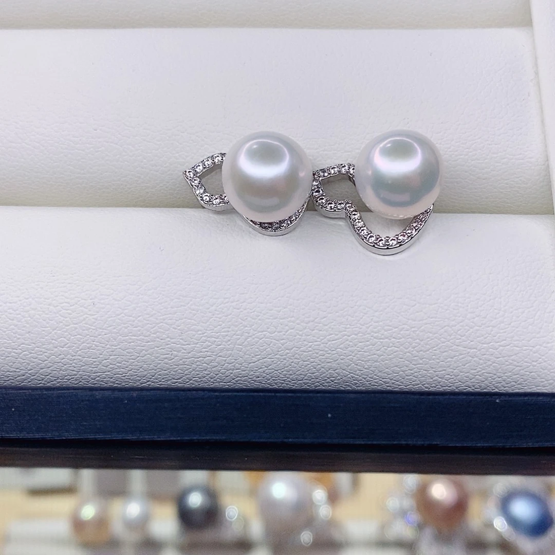 未镶嵌淡水珍珠耳饰