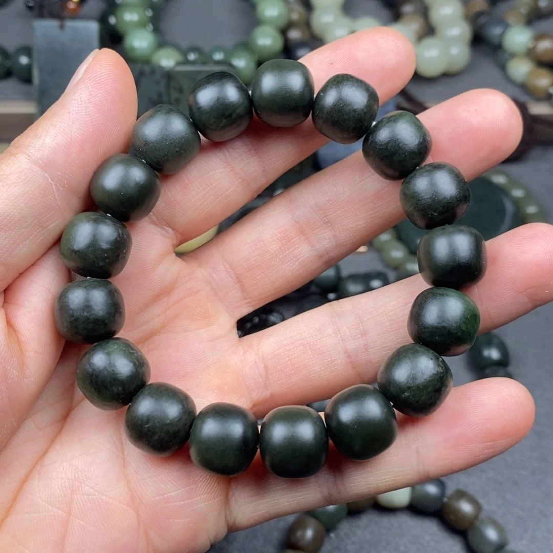 手链未镶嵌和田玉