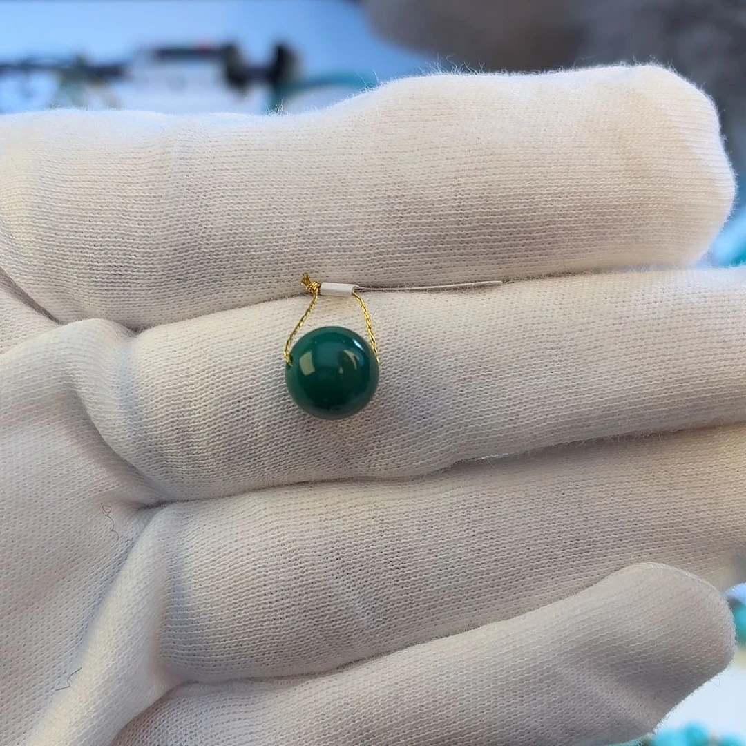 L***m绿松石18K金镶嵌挂件8.5mm