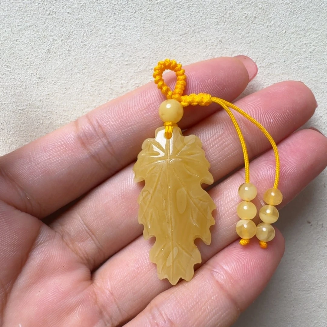 未镶嵌吊坠(不含链)蜜蜡