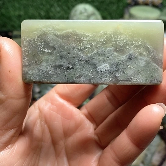 未镶嵌和田玉（糖玉）珠宝半成品