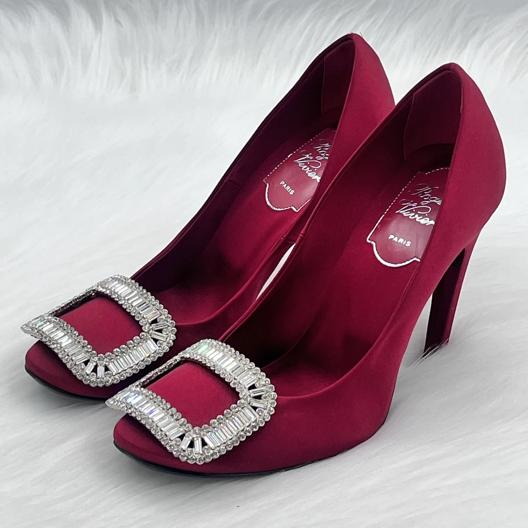 99新 Roger Vivier/罗杰·维威耶 水钻扣高跟鞋 34.5码 1.8w c0505