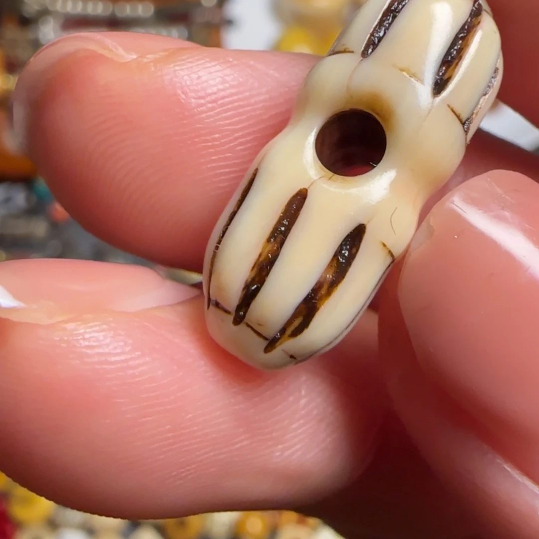 奔***师………………………………………………………