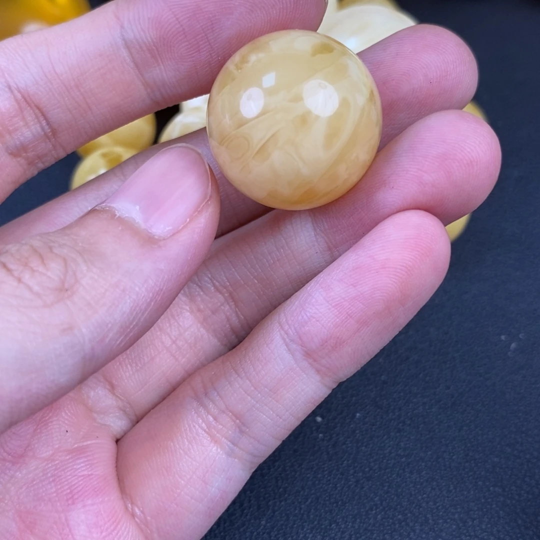 裸石琥珀未镶嵌妖花67