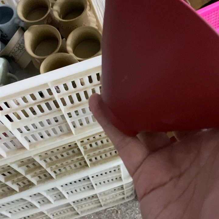 陶瓷艺术品及陶瓷壶