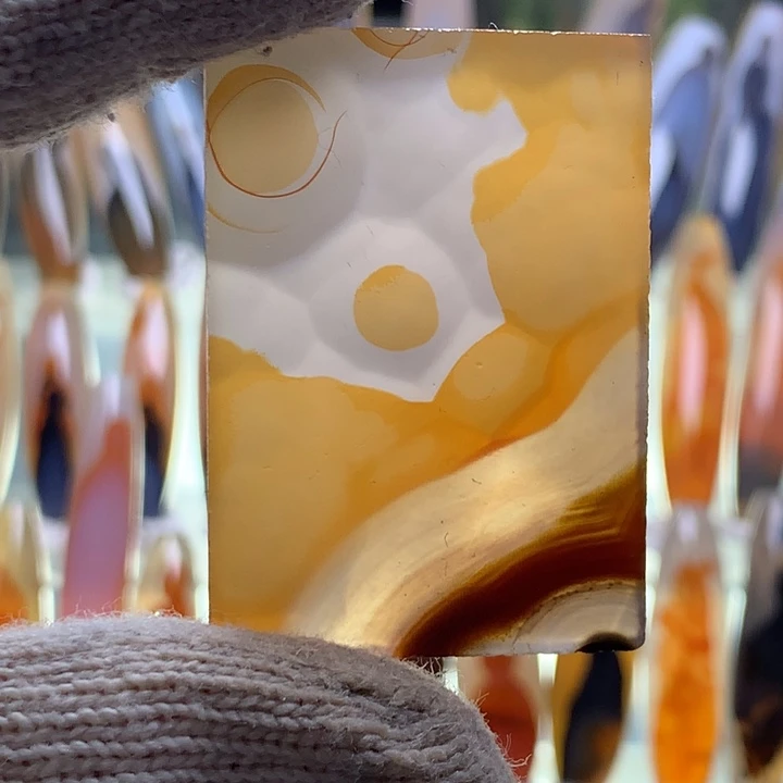 未镶嵌颈饰玛瑙/玉髓106